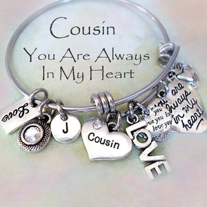 Pulsera personalizada para primo con cristal de piedra de nacimiento y dije de letra. Siempre estarás en mi corazón, primo. Regalo para primo. Cumpleaños especial para primo.