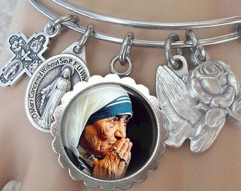 Mother Teresa Bangle Bracelet, Saint Teresa of Calcutta, Patron Saint of World Youth Day, Missionaries of Charity, Handcrafted with Love