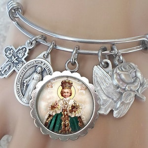 Holy Infant of Prague Bangle Bracelet, Divino Menino Jesus, Infant Jesus, Confirmation Gift, Handcrafted with Love