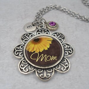 Collar de girasol para mamá con dije de letra y cristal de piedra de nacimiento brillante de su elección * Regalo para madre * Hecho a mano con amor