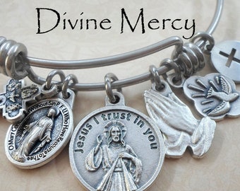 Divine Mercy Bangle Bracelet, Jesus I Trust in You, Catholic Jewelry, Confirmation,  Gift, Handcrafted with Love!