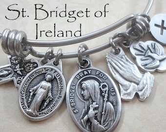 Pulsera de Santa Brígida de Irlanda, Santa Brígida de Kildare, patrona de los bebés, los cerveceros, los herreros, los barqueros y los poetas.