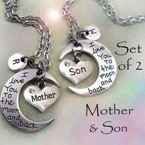 Juego de 2 collares para madre e hijo: collares I Luv You to the Moon and Back con dijes de letras de tu elección * ¡Hechos a mano con amor!
