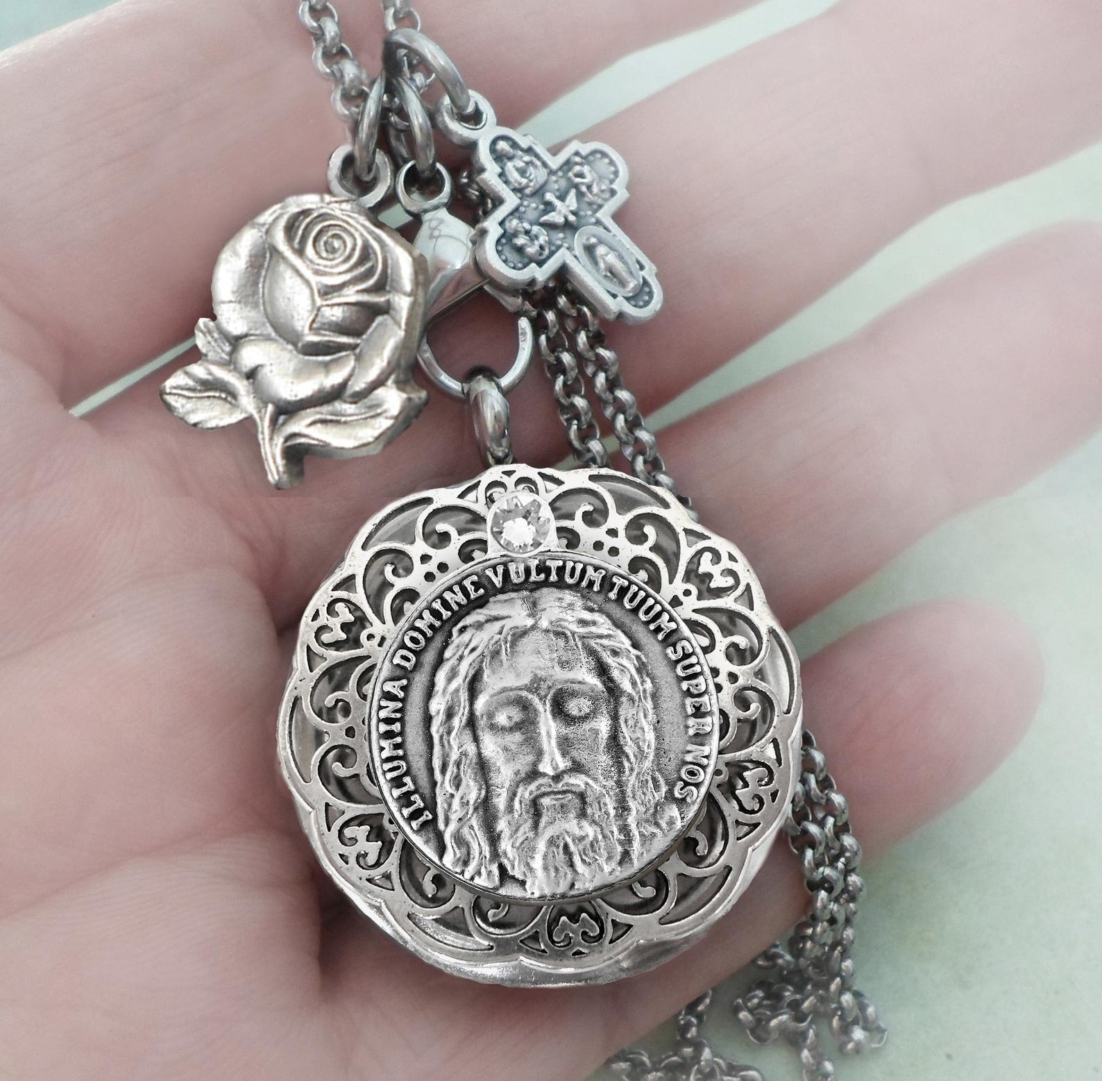 Holy Locket Pattern Holy Face of Jesus Christ Locket, Shroud of Turin, Holy Shroud, Italian ...