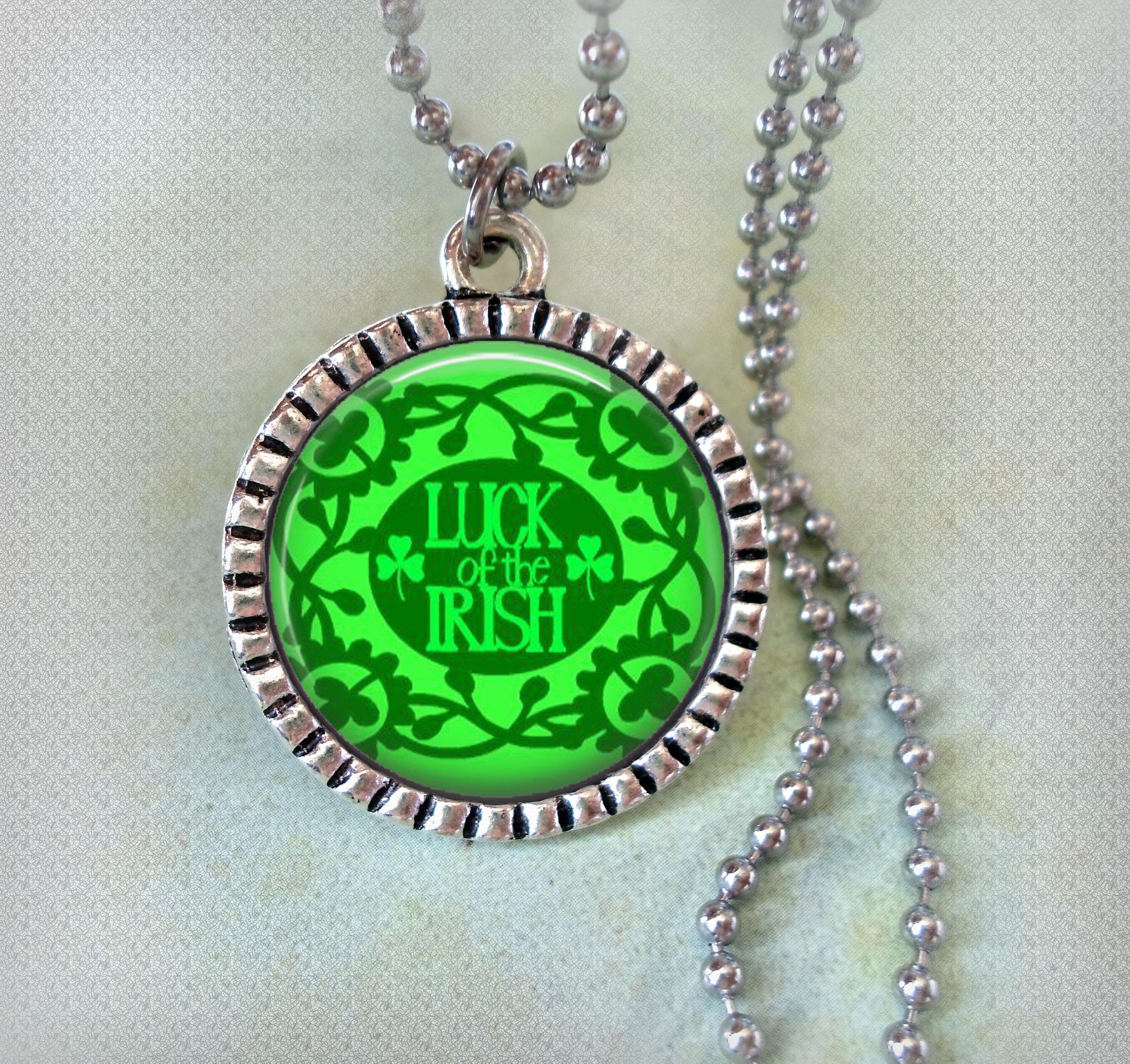 Shamrock Pendant Necklace PNG, Vector, PSD, and Clipart With