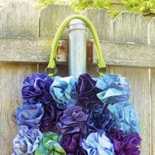 Bodacious Blooms Bag Pattern By Bella Nonna - Perfect for Jelly Rolls/Strips