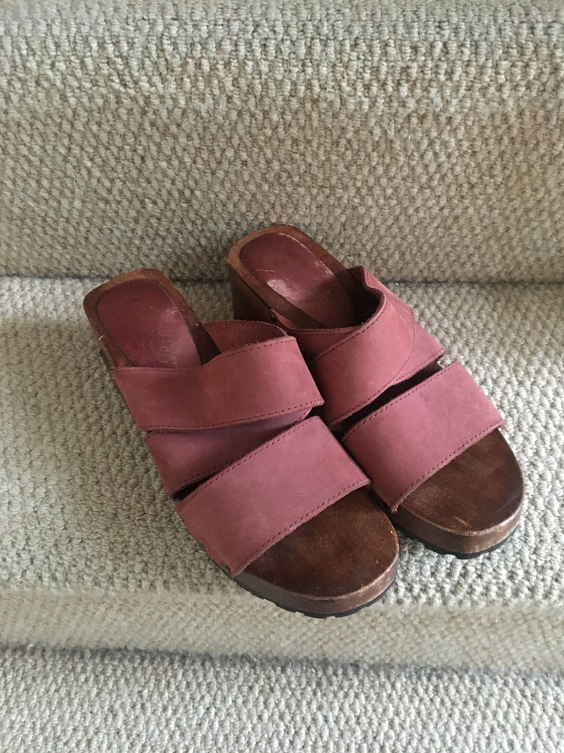 Vintage 90s wooden heel platform sandals // stacked wooden image 1