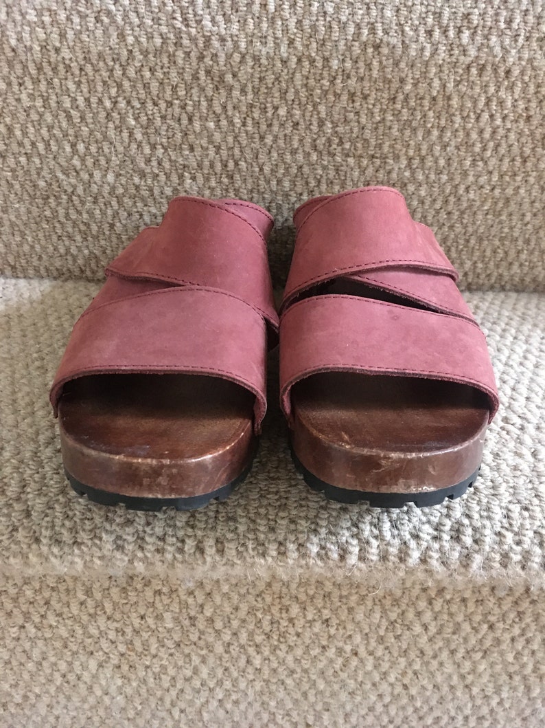 Vintage 90s wooden heel platform sandals // stacked wooden image 3