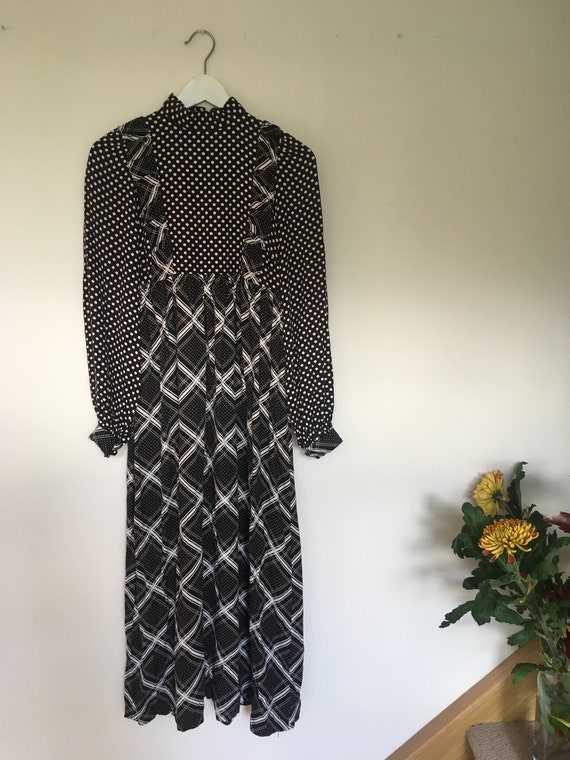 1970s Vintage Marion Donaldson Dress