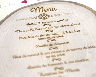 Menu gegraveerd op houten rodin