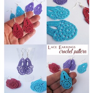 Puede incluir: Un collage de pendientes de encaje de ganchillo hechos a mano en varios colores, incluyendo rojo, azul y morado. Los pendientes tienen forma de l&aacute;grima y se muestran sobre un fondo blanco. El texto "Lace Earrings crochet pattern" tambi&eacute;n es visible.