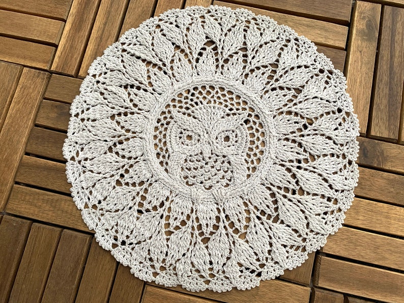 Crochet doily handmade Owl, Textured Dreamcatcher Wall Hanging Mandala Table decor, Halloween crochet image 1