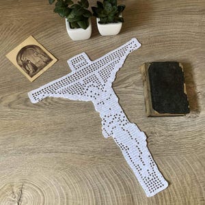 Crucifixion Cross Doily Crochet Pattern, Filet Crochet (PDF)