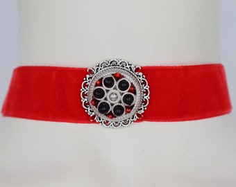 Kropfband, Kropfkette, choker, traditional costume chain, Straß chain, Trachtenkette, Dirndelkette, Halskette, Bavarian traditional necklace