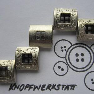 5 metallknappar 12x12 eller 16x16 mm, traditionella knappar, kavajknappar, fyrkantiga, metallknapp, lövmotiv, knapp med 4 hål
