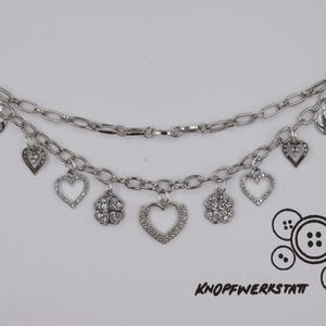 Charivari, mit verschiedenen Charm Anhängern, Dirndlschmuck, Miederschmuck, Dirndl, Tracht, Oktoberfest, Bayern, Frauen Charivari