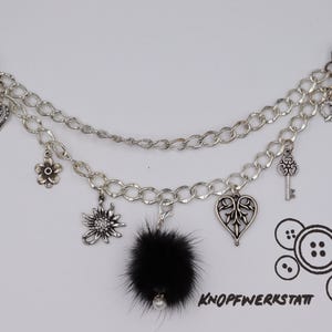 Charivari, mit verschiedenen Charm Anhängern, Dirndlschmuck, Miederschmuck, Dirndl, Tracht, Oktoberfest, Bayern, Frauen Charivari