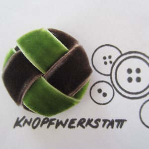1 trimming button 34 mm, buttons, traditional buttons, buttons, sewing button, craft button, metal button, trimming button, velvet, coat button, green
