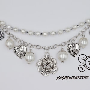 Charivari, mit verschiedenen Charm Anhängern, Dirndlschmuck, Miederschmuck, Dirndl, Tracht, Oktoberfest, Bayern, Frauen Charivari