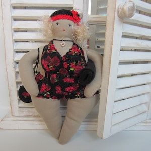 Doll, MOMI, Chubby Miss, chubby doll, curvy, full figured doll, curvy doll, plus size, curvy doll, munecas gorditas