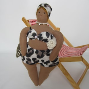 Doll, MOMI, Chubby Miss, chubby doll, chubby doll, curvy, full figured doll, curvy doll, plus size, curvy doll, munecas gorditas