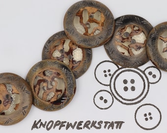 5 horn buttons 24 or 27 mm, buttons, traditional buttons, special buttons with inlay, domed, horn button, natural material, 2-hole button, brown