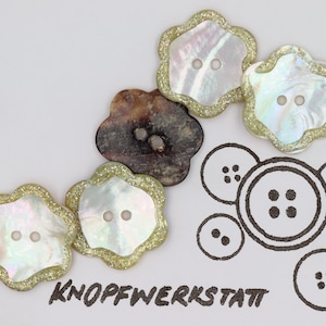 5 mother of pearl buttons 24 mm, buttons, traditional buttons, buttons, sewing button, craft button, mother of pearl, mother of pearl buttons, flower, 2 hole button