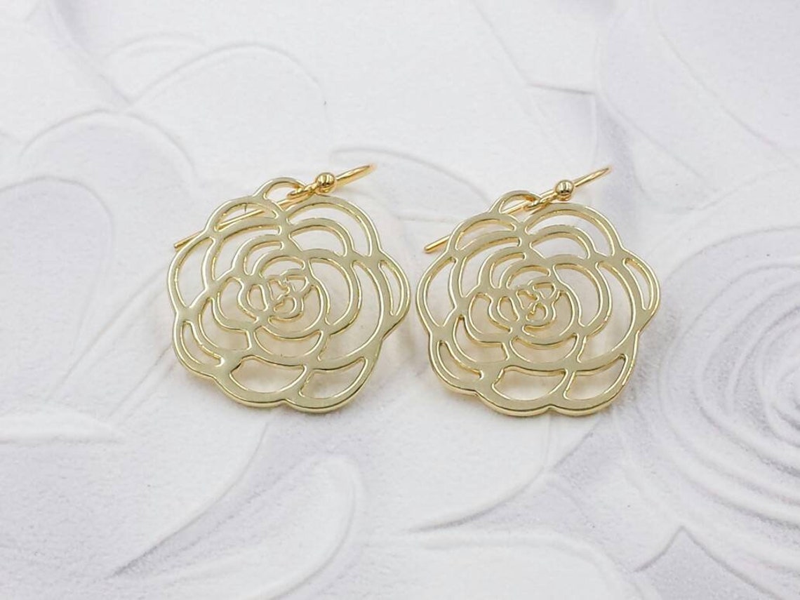 Gold Flower Filigree Dangle Earrings Camellia Earrings Rose Etsy