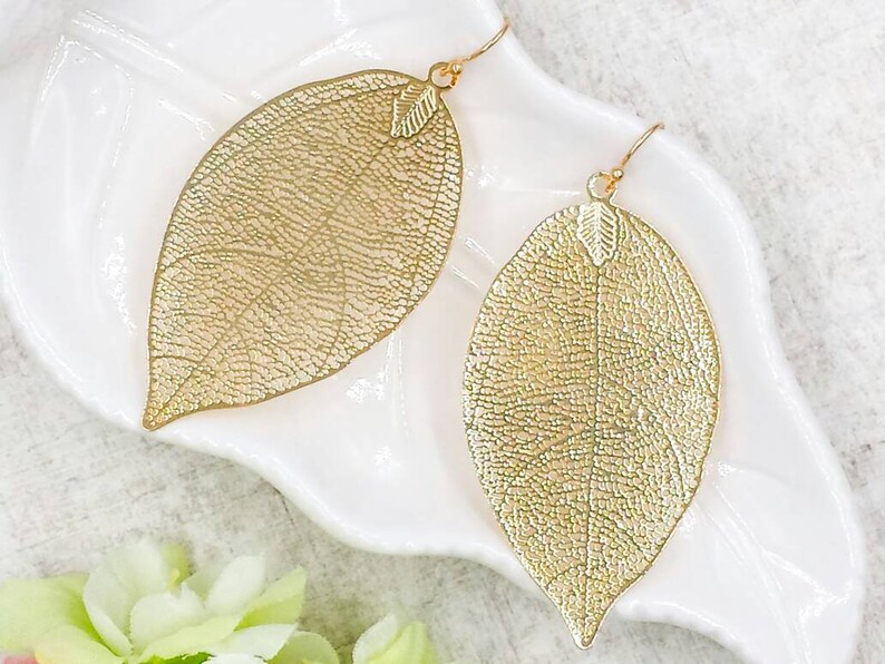 Gold Leaf Earrings Leaf Filigree Dangle Earrings Gold Etsy