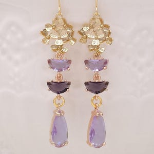 Purple Earrings Gold Flower Earrings Glass Crystal Amethyst Wisteria Earrings Lilac Lavender Boho Jewelry Botanical Wedding Birthday Gift