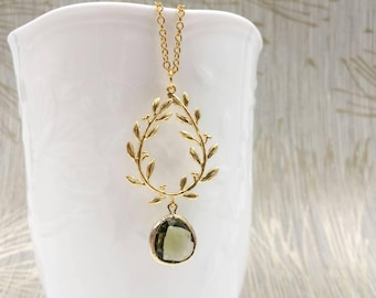 Gold Laurel Wreath Olive Green Teardrop Necklace, Laurel Leaf Necklace, Green Wedding, Bridal Bridesmaid Mom Gift for Her