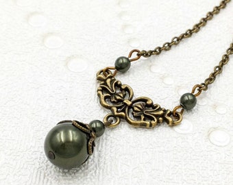 Green Victorian Necklace Dark Green Swarovski Pearl Necklace Forest Woodland Jewelry Vintage Style Outdoor Wedding Gift for Her