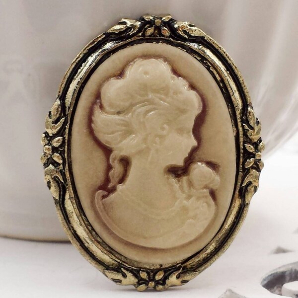 Victorian Lady Cameo Brooch Antiqued Golden Brass Cameo Pin Romantic Vintage Style Renaissance Faire Gift for Her