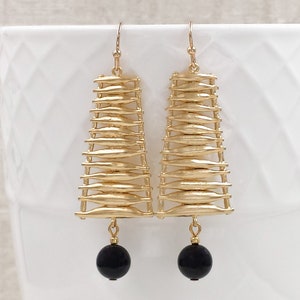 Black and Gold Earrings Jet Black Glass Onyx Drop Earrings Bar Chandelier Earrings Gold and Black Wedding Bridesmaids Prom Gift for Her