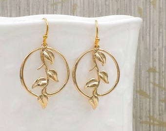 Gold Leaf Wreath Earrings, Forest Woodland Leaf Earrings, Circle Leaf Branch Earrings, Wedding Bridesmaid Mom Gift for Her