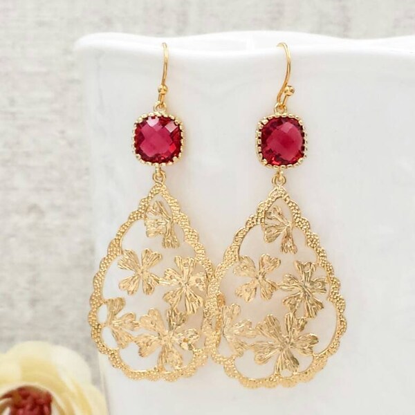 Red and Gold Earrings, Gold Filigree Flower Teardrop Chandelier Earrings, Red Jewelry Wedding Bridal Bridesmaid Mom Gift for Her