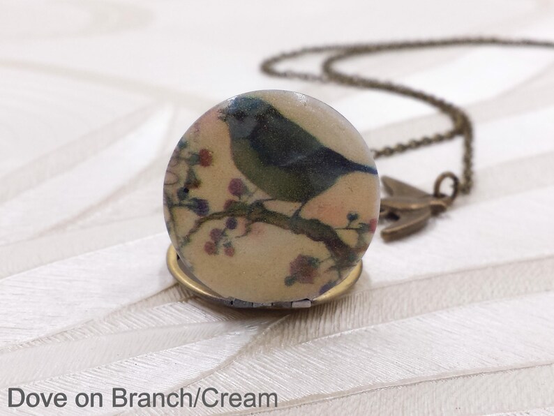 Bird Locket one Piece Bird and Crystal Pearl Necklace Vintage Style