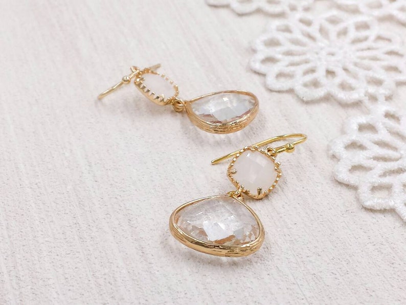 White Opal Glass Drop Earrings Crystal Clear Milky Teardrop Earrings Modern Earrings Minimalist White Wedding Bridal Bridesmaid Gift for Her