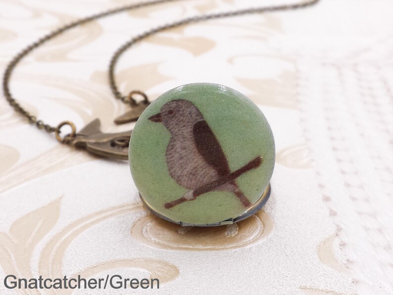 Bird Locket one Piece Bird and Crystal Pearl Necklace Vintage Style