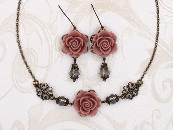 Dusty Pink Rose Necklace- Black Diamond Glass Crystal Choker