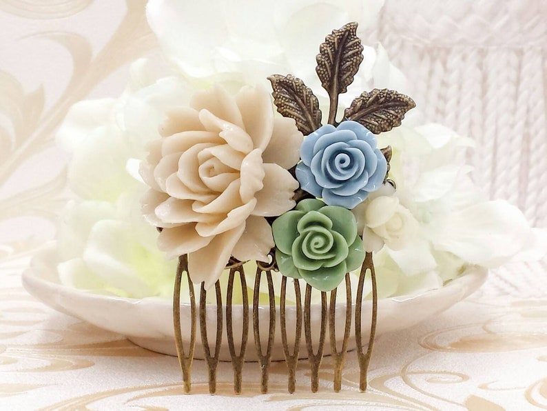 Ivory Rose Bridal Comb Sage Green Baby Blue Cream White Floral Collage Comb Vintage Style Rustic Country Wedding Farmhouse Bontanical Flower