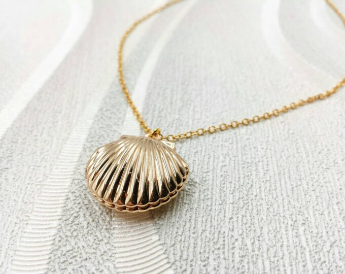 Seashell Locket in Sea Shell Box- Gold Pendant Beach Jewelry Ariel ...
