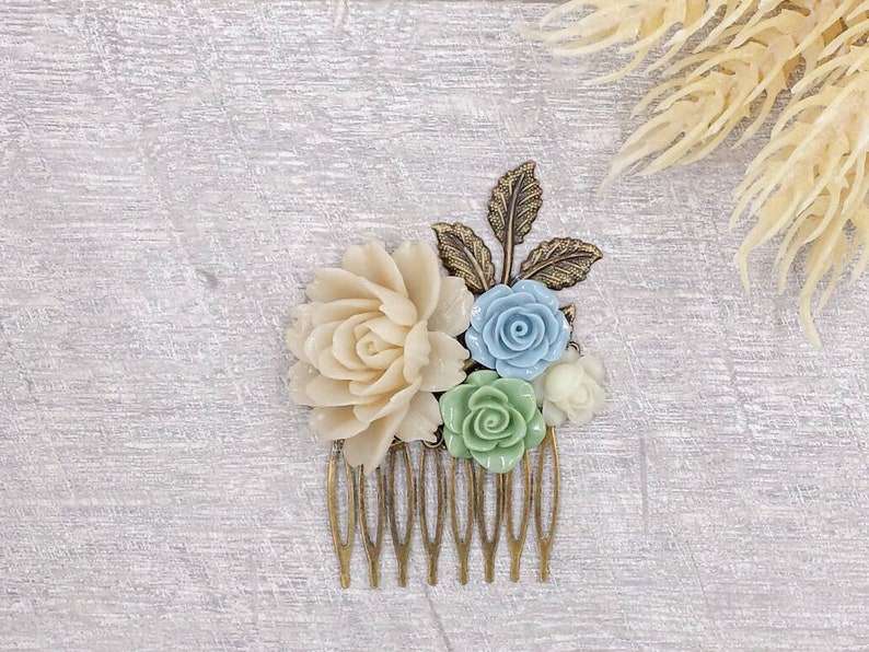 Ivory Rose Bridal Comb Sage Green Baby Blue Cream White Floral Collage Comb Vintage Style Rustic Country Wedding Farmhouse Bontanical Flower