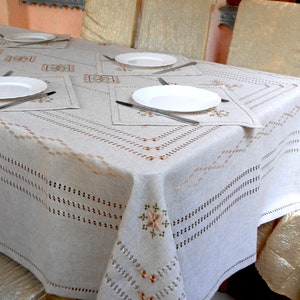 Linen embroidered tablecloth and 6 napkins, linen set, linen handmade tablecloth with hemstiches,french tablecloth, silk embroidery, Sets