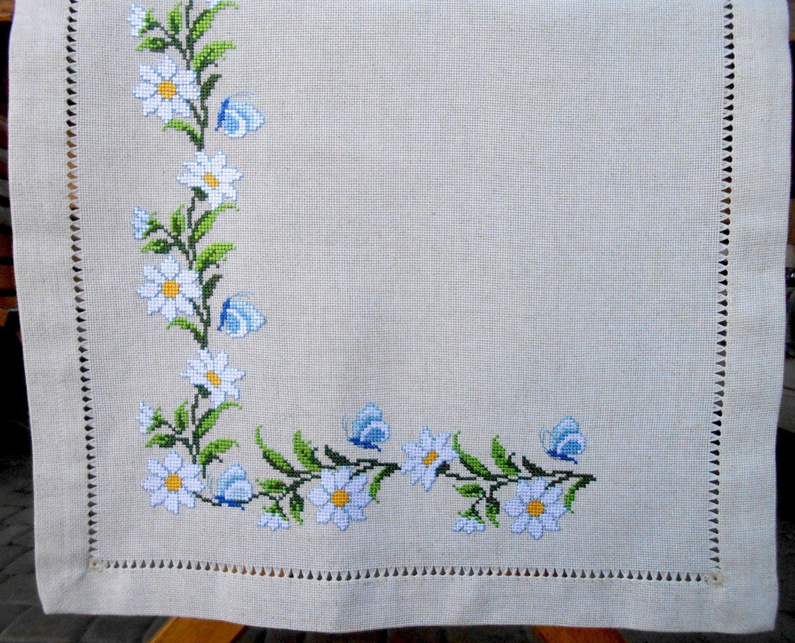 Linen Embroidered Table Runner and Rectangular Napkins. Etsy