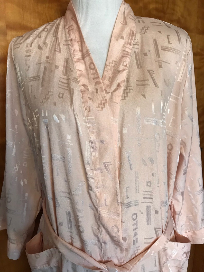 Light Pink Blush Robe Size Medium or Large Vintage Peach Robe Long Robe Retro Robe