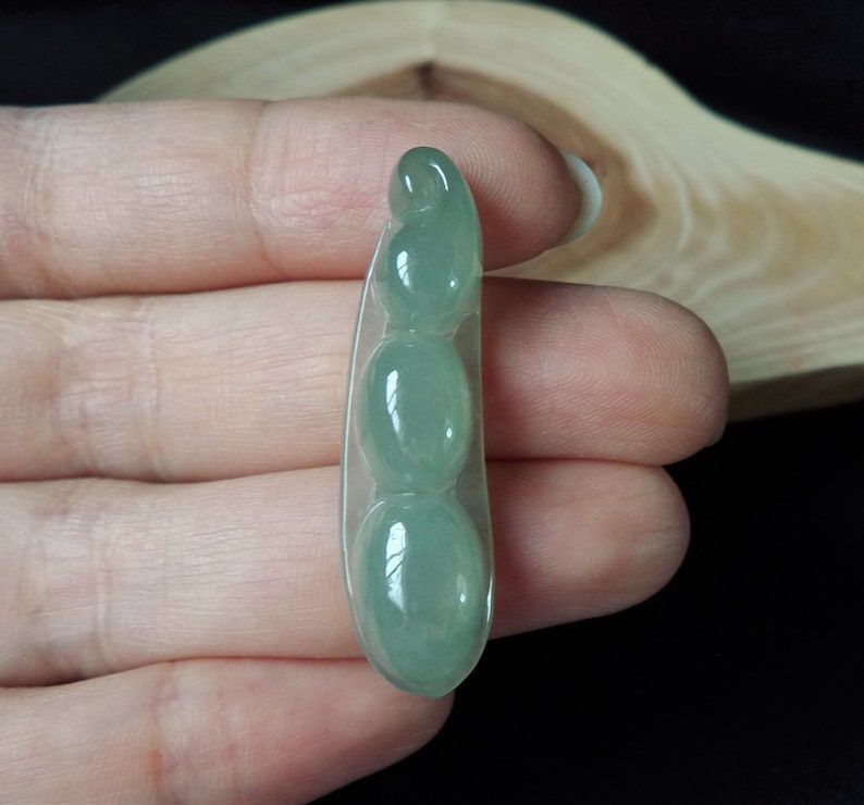 Natural Certified A Grade Green Jadeite Jade Auspicious Four Seasons Pea Pod Gemstone Pendant