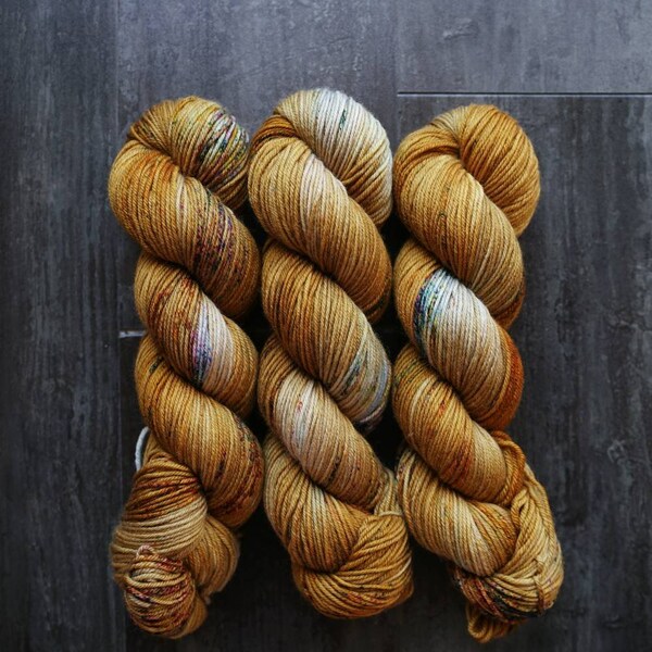 Ready to Ship, Hand Dyed Yarn - "Sandstorm" Merino Wool DK weight, Indie dyed yarn, Speckle Sock Yarn 100g skein