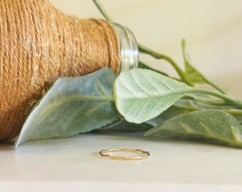 Gold Filled Wavy Ring/Non tarnishedGold Filled Ring/Gift for mom/birthday gift/gift for her/gift for women/mothersday Gift/1RING/Christmas g
