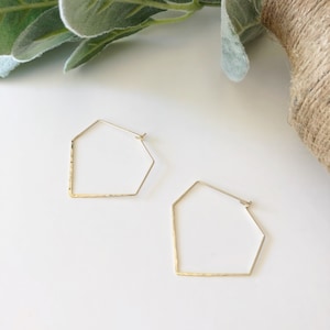 Gold Hammered Hexagon Hoop Earrings/Gift for her/Birthday Gift/ValentinesDay/Bridesmaid Gift/Hoop Earrings/Gold Earrings/Mother’s Day Gift